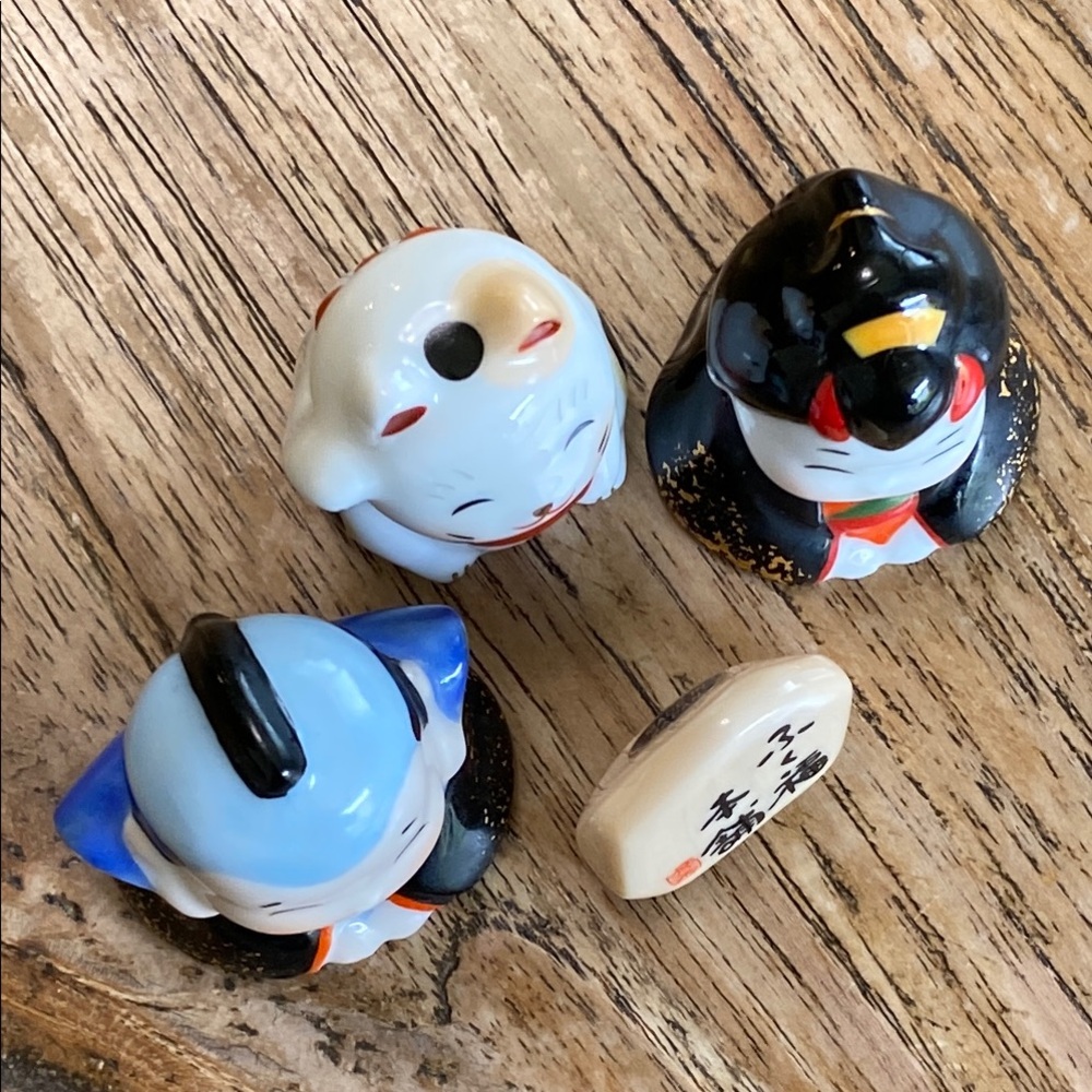 Japanese Miniature Ceramic Good Luck Figurines-Fukusuke, Maneki Neko, Otafuku - Picture 12 of 15